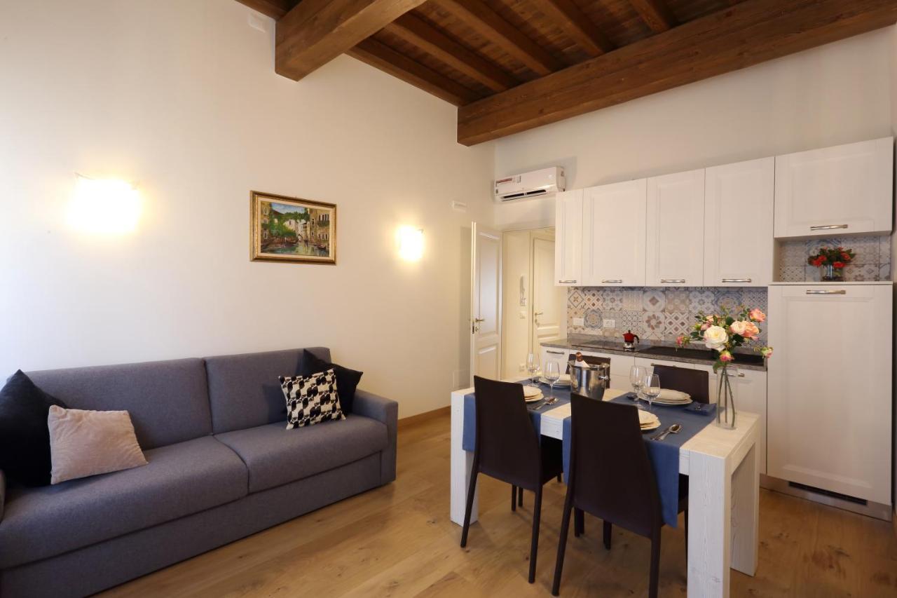Ca' Del Pittor Apartments - Tiziano Venedik Dış mekan fotoğraf